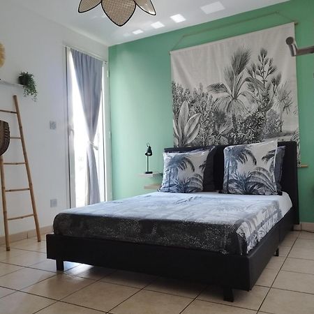 Terla Bel Appartement 3 Pieces Clim & Parking Saint Pierre Exterior foto